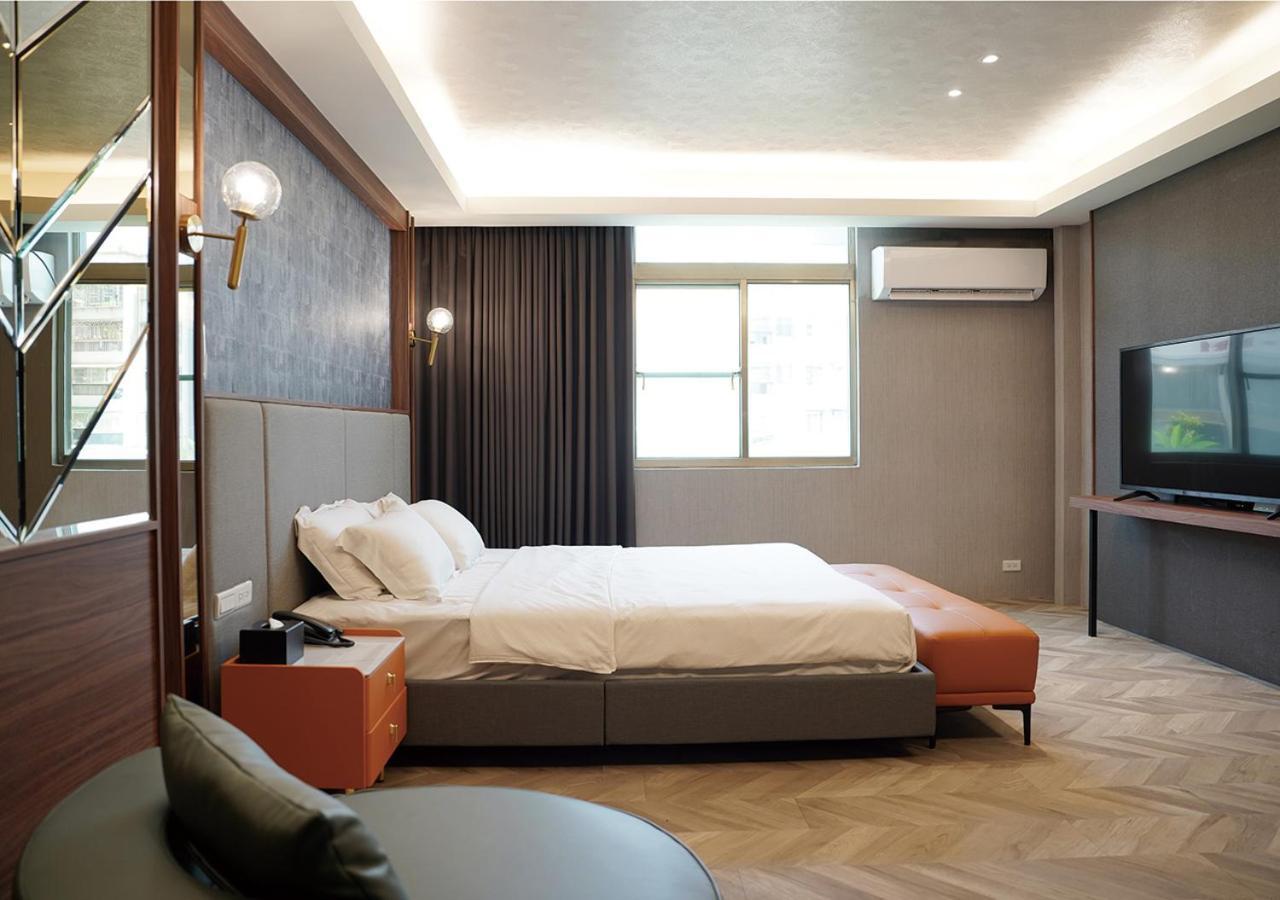 The Riverside Hotel & Motel Kaohsiung Eksteriør billede