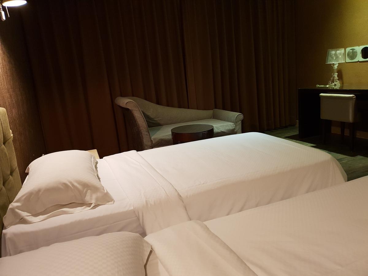 The Riverside Hotel & Motel Kaohsiung Eksteriør billede